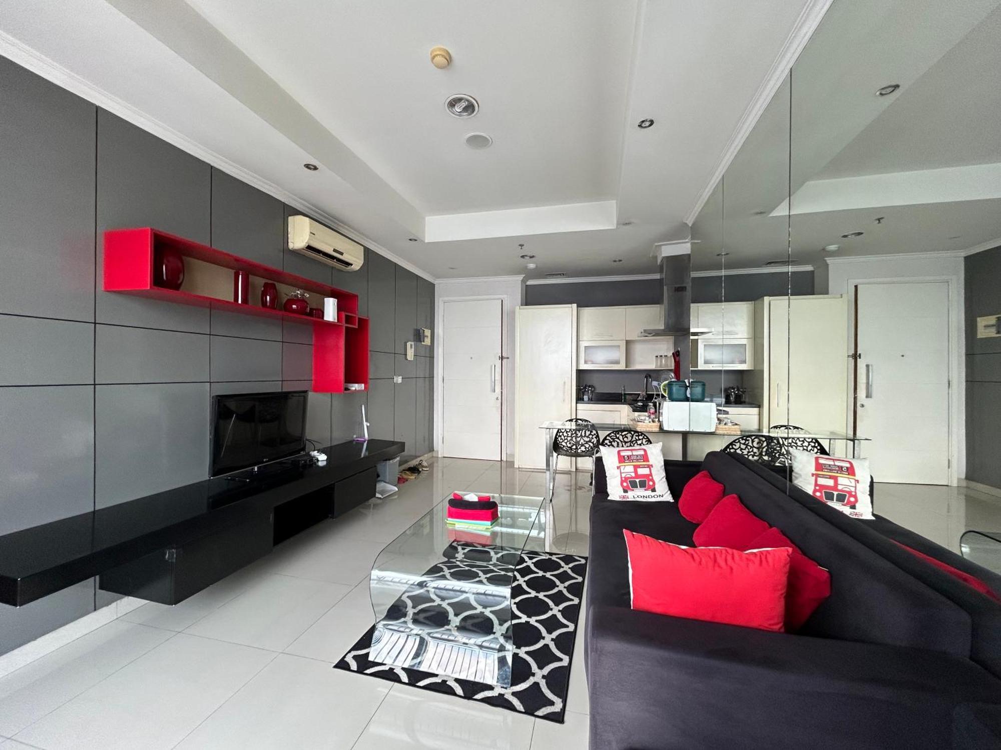Water Fountain & Sea View Ancol Apartemen *