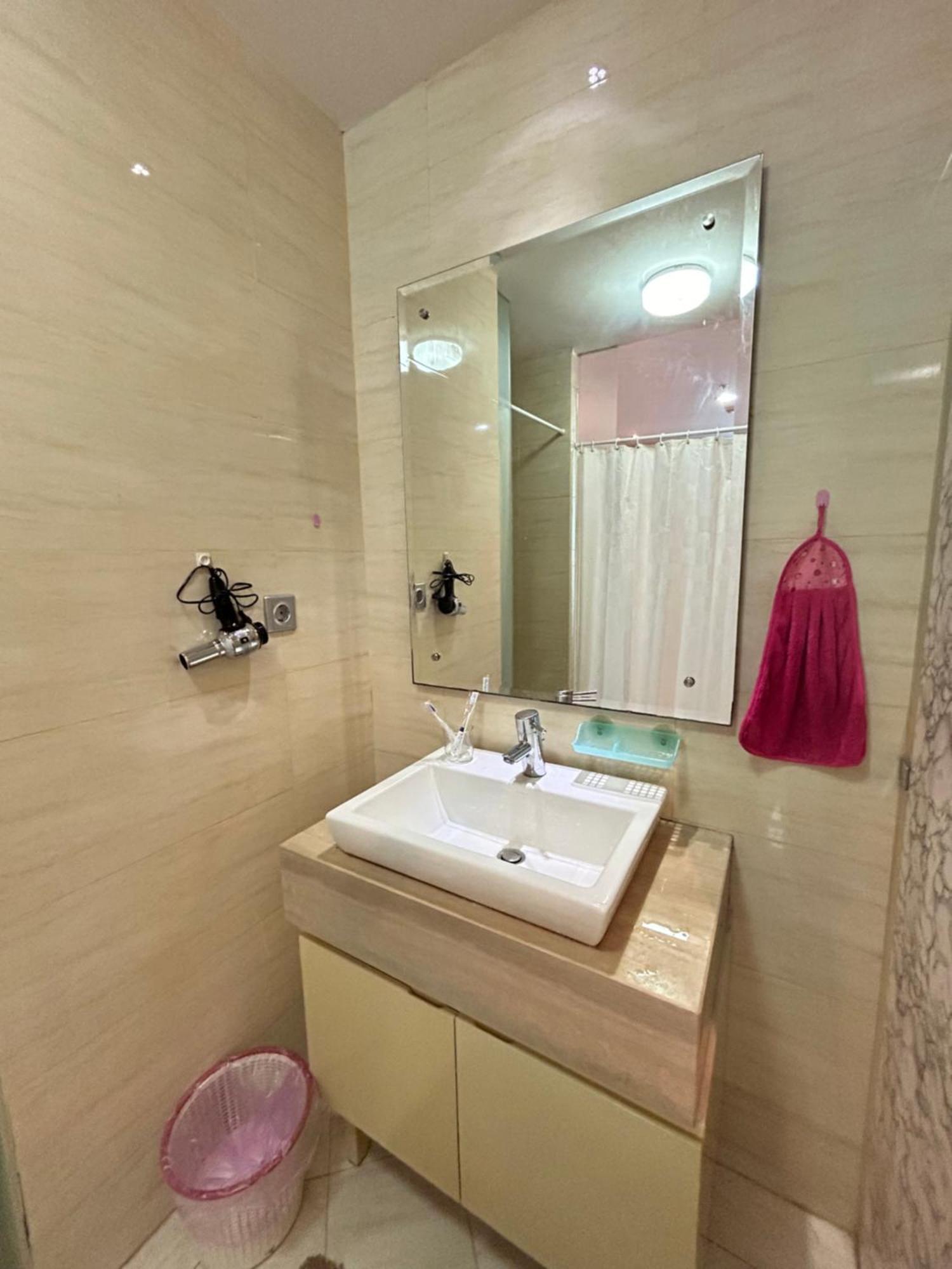 Water Fountain & Sea View Ancol Apartemen